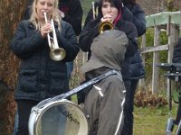 Bäumle setzen bei Carina und Thomas 2011