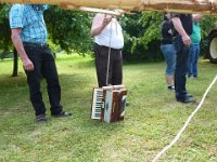 Maienstellen bei Carina und Thomas 2014