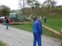 Maienstellen bei Berni und Lorenz 2015