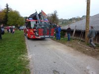 Maienstellen bei Berni und Lorenz 2015